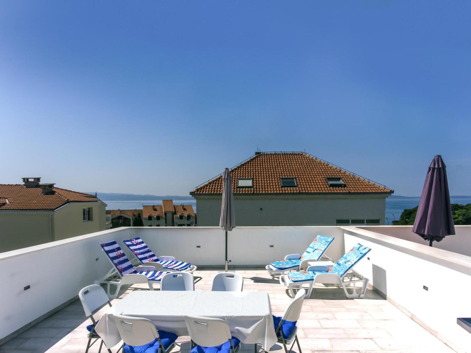 Apartment With Terrace And Free Parking - Beach Nearby Split Exterior photo