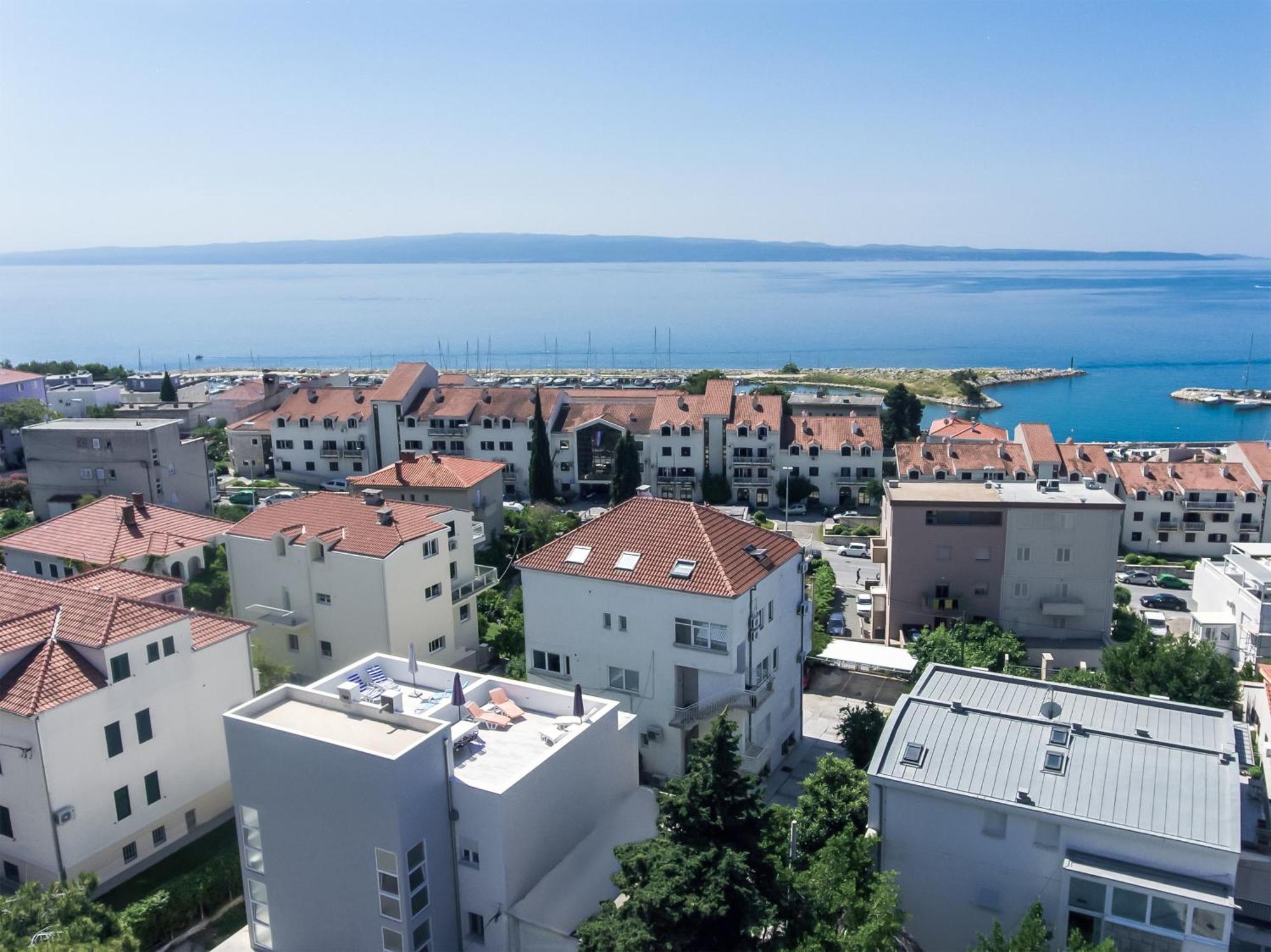 Apartment With Terrace And Free Parking - Beach Nearby Split Exterior photo