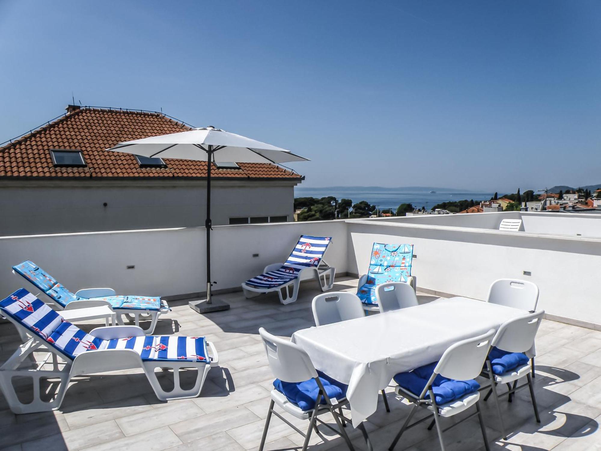 Apartment With Terrace And Free Parking - Beach Nearby Split Exterior photo